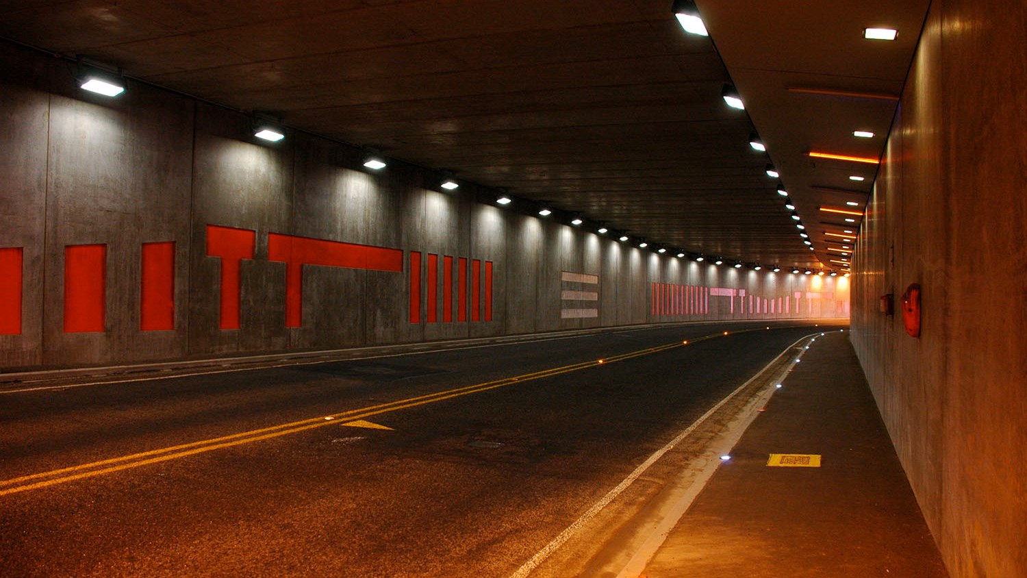 RESA Tunnel 1.jpg